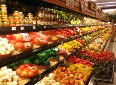 Магазин продуктов в маленьком городе